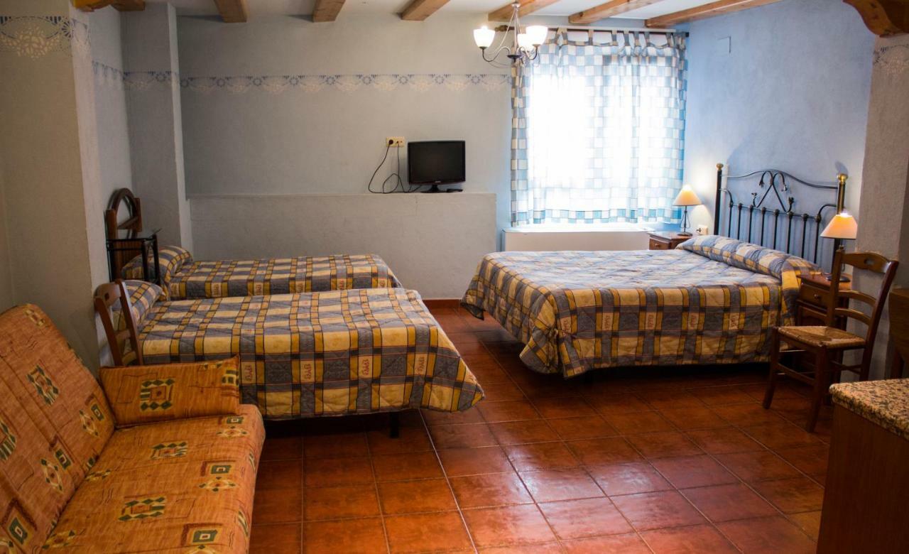 Pension Mariola Agres Bagian luar foto