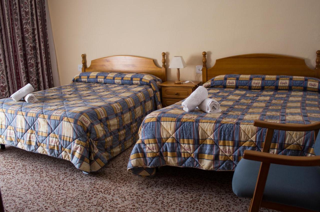 Pension Mariola Agres Bagian luar foto